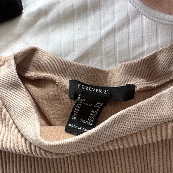 Forever 21 Ribbed Beige Top - Picture 2 of 2